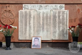 Ծննդավայրում՝ 80 տարի անց․ հիշատակի արարողություն Հայրենական պատերազմի անհայտ կորած մարտիկի համար