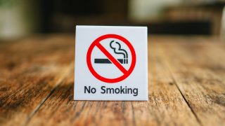 Ժողովուրդ. Իշխանությունները փոշմանել են. ծխելը սահմանափակող օրենքը կփոխվի