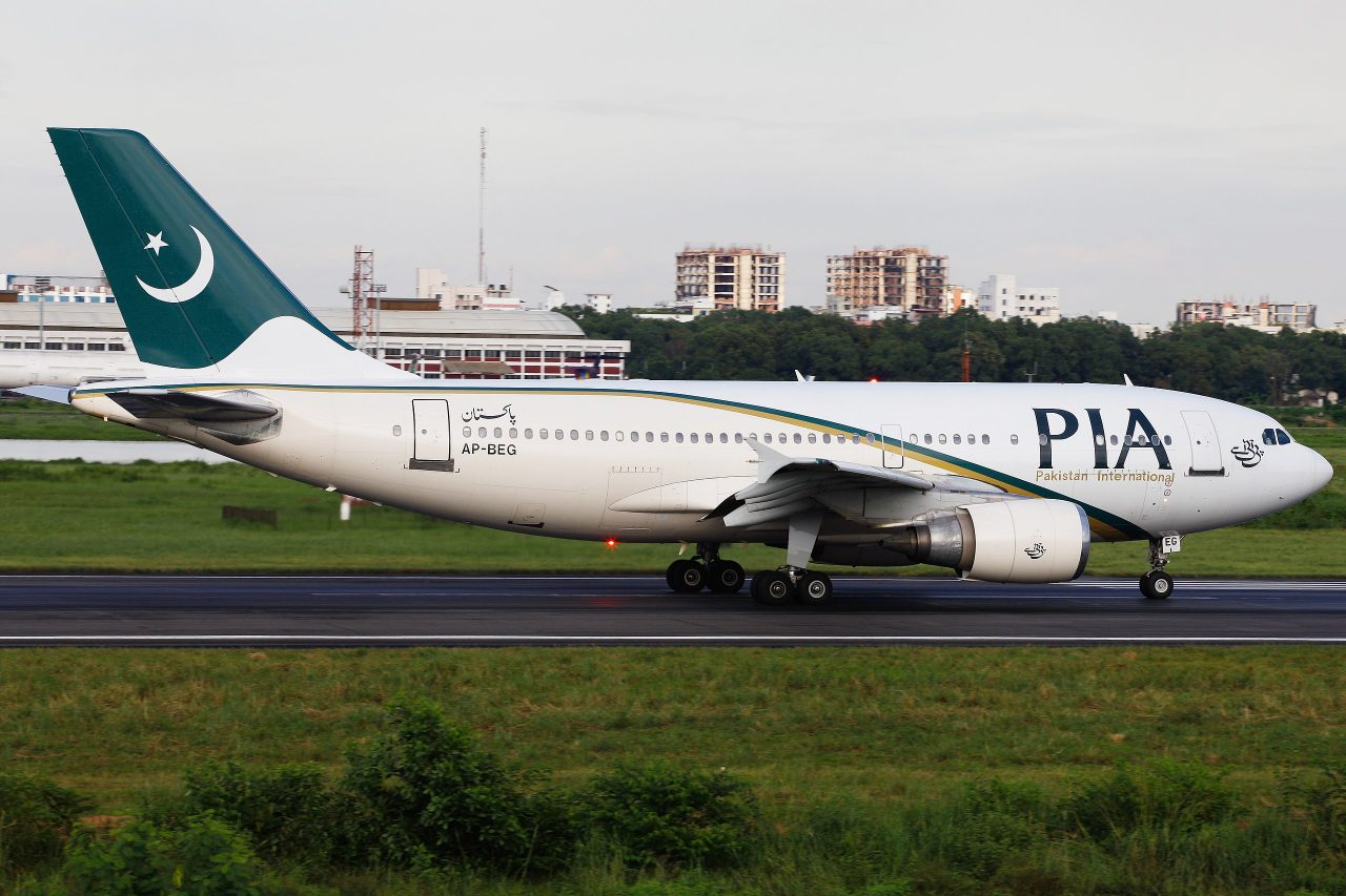 Pakistan International Airlines-ը վառելիքի սղության պատճառով չեղարկել է 322 չվերթ