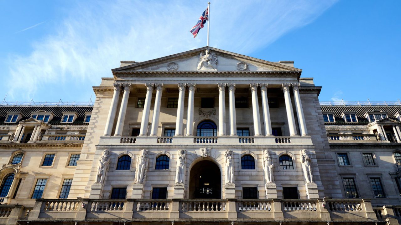 Անգլիայի բանկը տոկոսադրույքը թողել է անփոփոխ՝ 5.25%