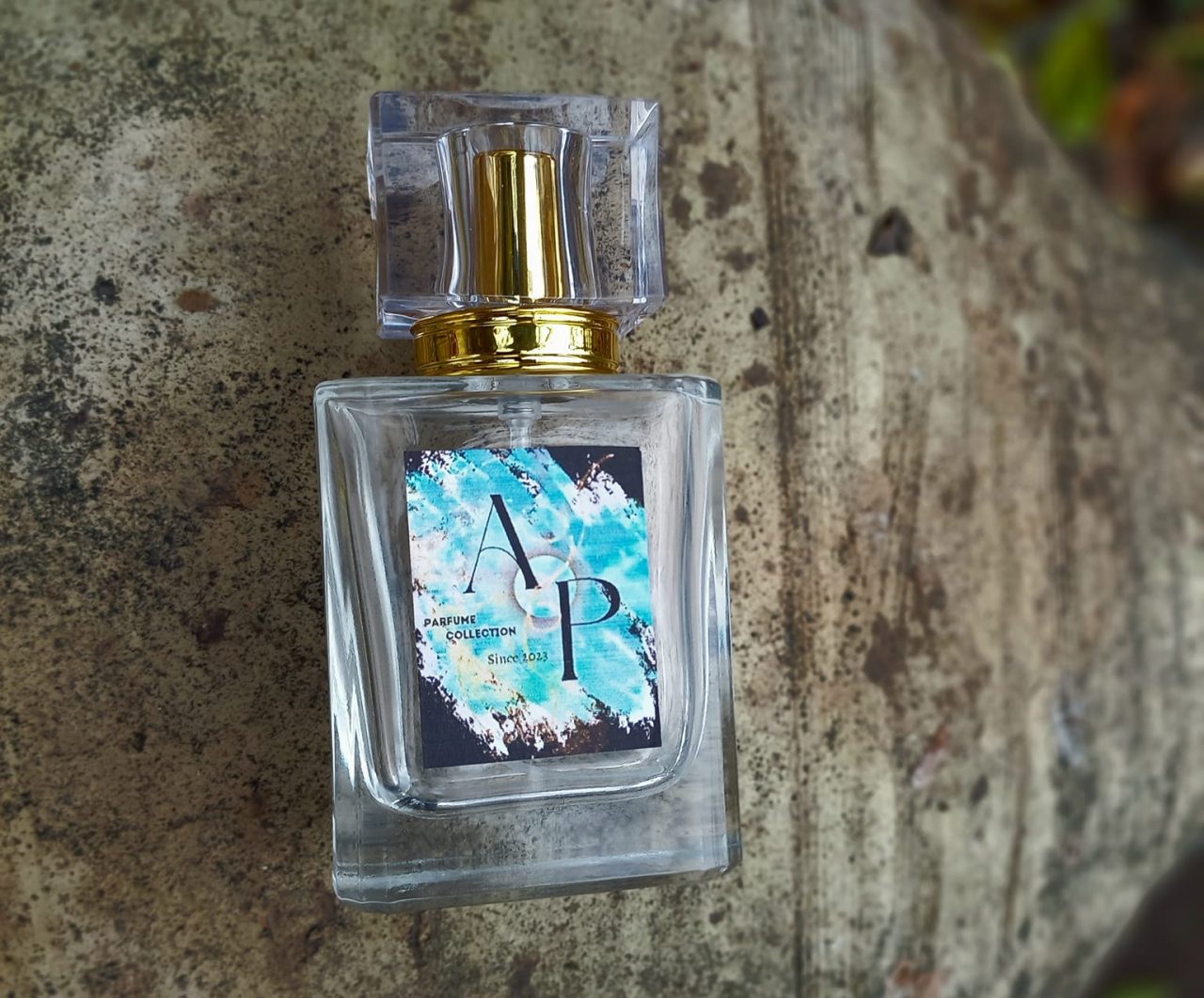 Artsakh Perfume. Արցախի «Փոթորկոտ պատմություն»-ն օծանելիքի սրվակում