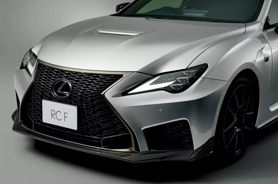 Lexus-ը «թոշակի» է ուղարկում RC մոդելային շարքը