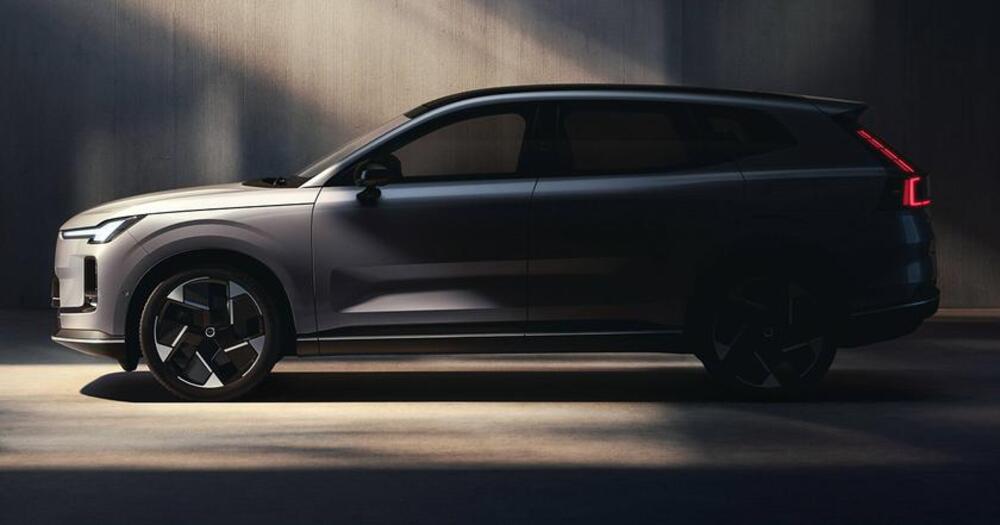 Volvo-ն ներկայացրել է նոր XC70 մոդելը