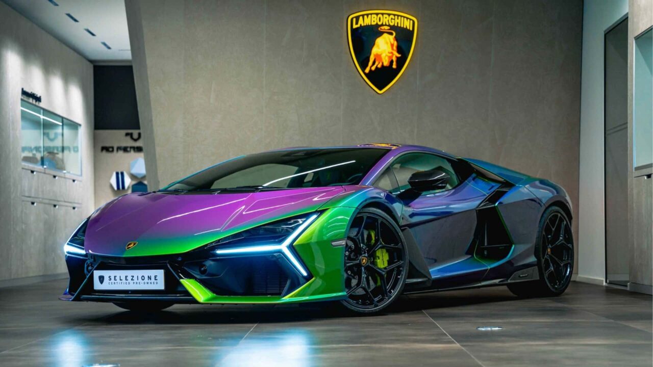 Նիդեռլանդներում վաճառքի է հանվել Lamborghini՝ ամենաանսովոր գործարանային ներկով