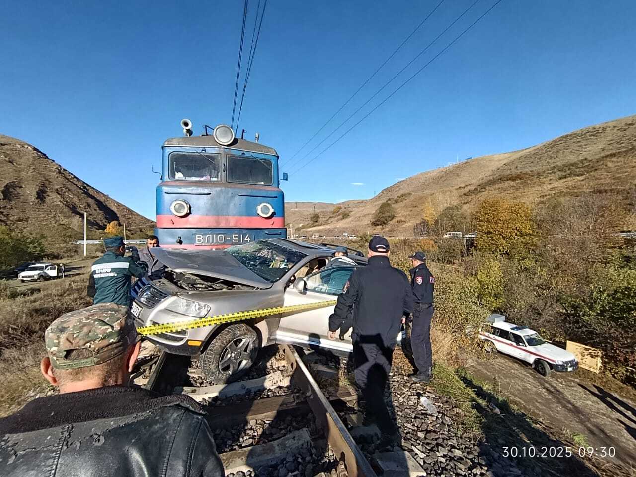 ՀԿԵ. Մահ՝ ավտոմեքենայի և բեռնատար գնացքի բախման հետևանքով