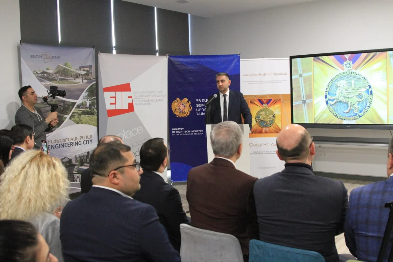 Լեգենդների փառքի արահետում բացվել են Global High-Tech Awards-ի երեք դափնեկիրների անվանական աստղերը
