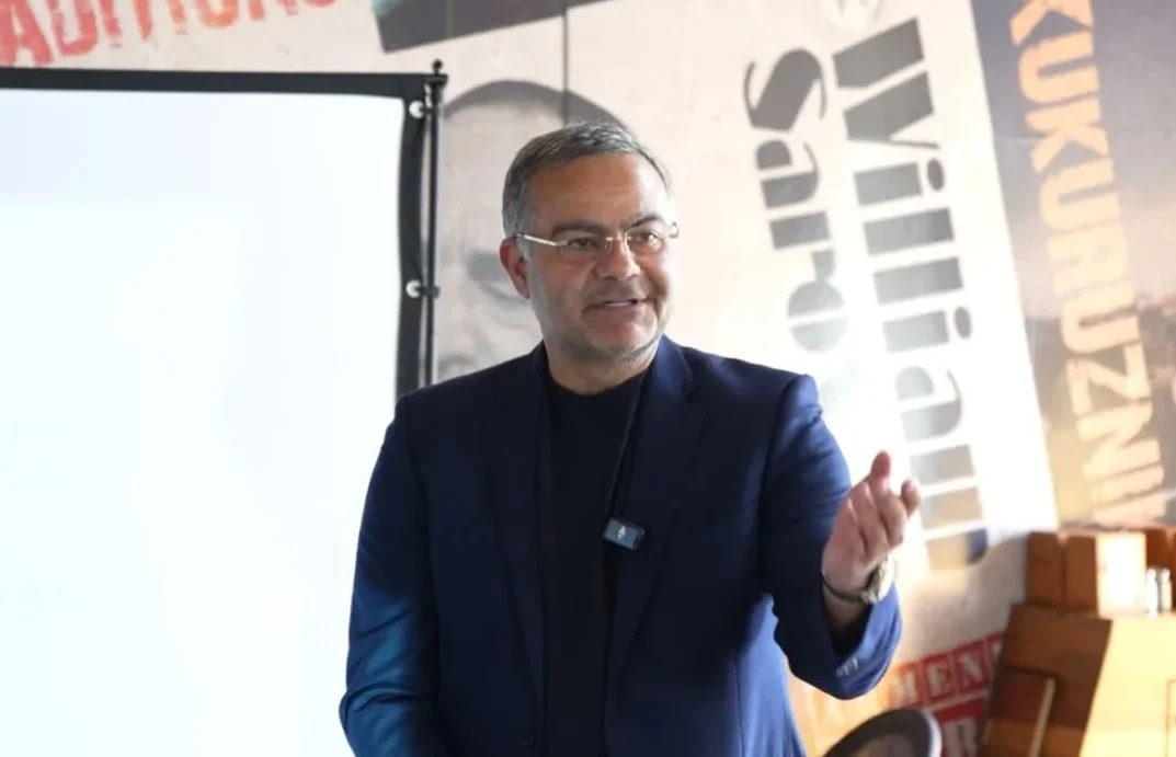 Լոս Անջելեսում կայացավ Ֆիզմաթ դպրոցի շրջանավարտների և բարեկամների բացառիկ հանդիպումը