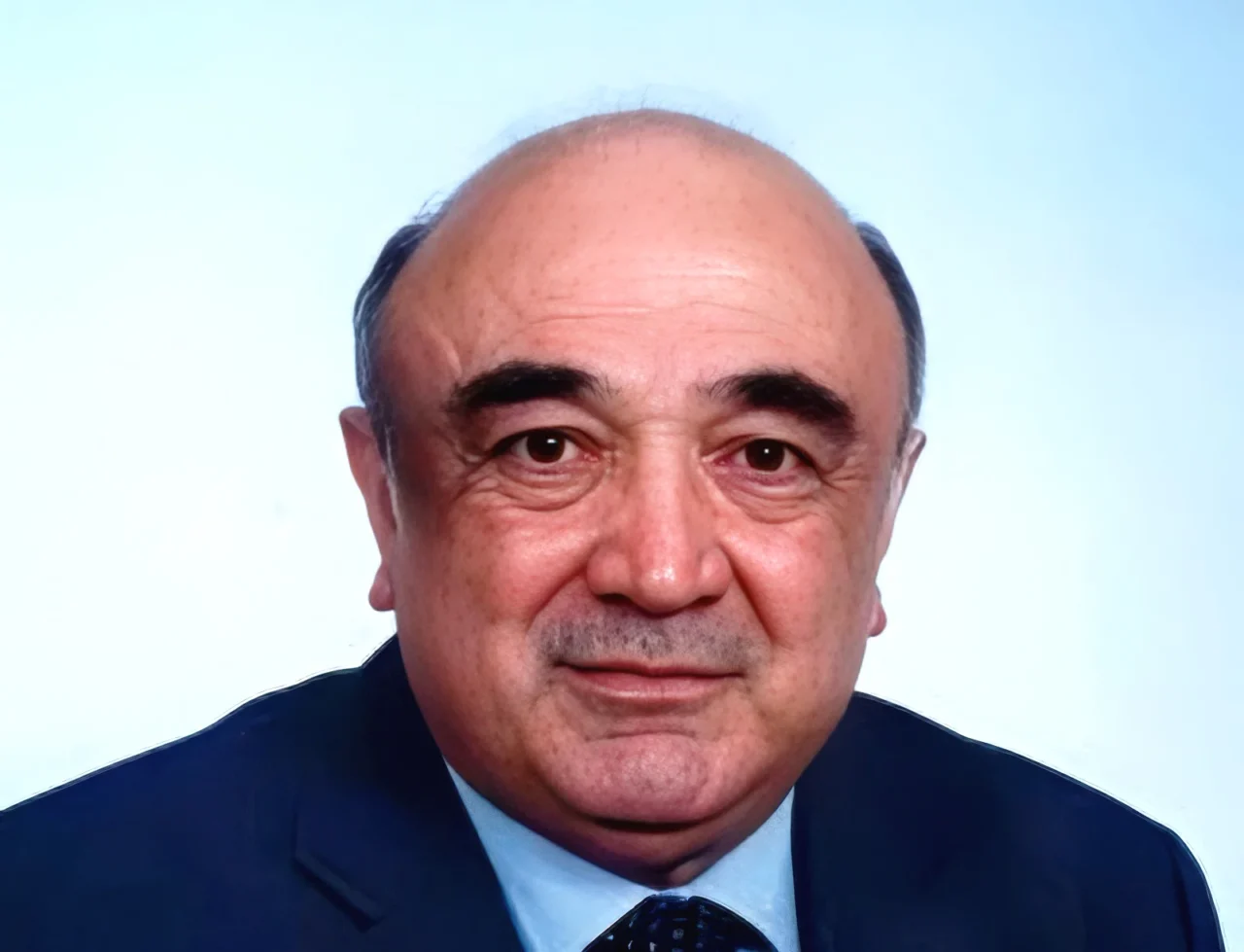 Կյանքից հեռացել է Հայաստանի ականավոր պետական գործիչ Լևոն Սահակյանը