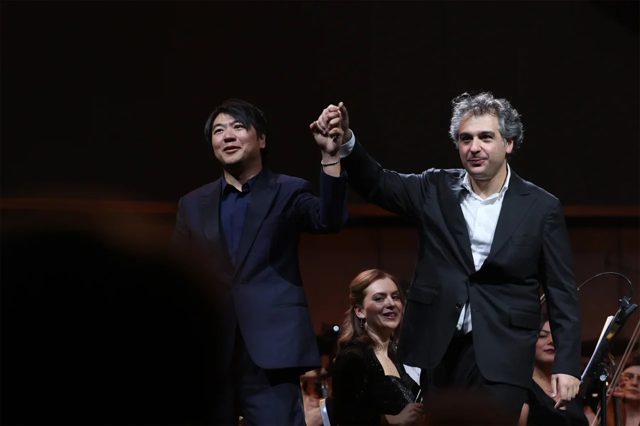 Լանգ Լանգի մասնակցությամբ կայացավ Հայաստանի պետական սիմֆոնիկ նվագախմբի հոբելյանական համերգը