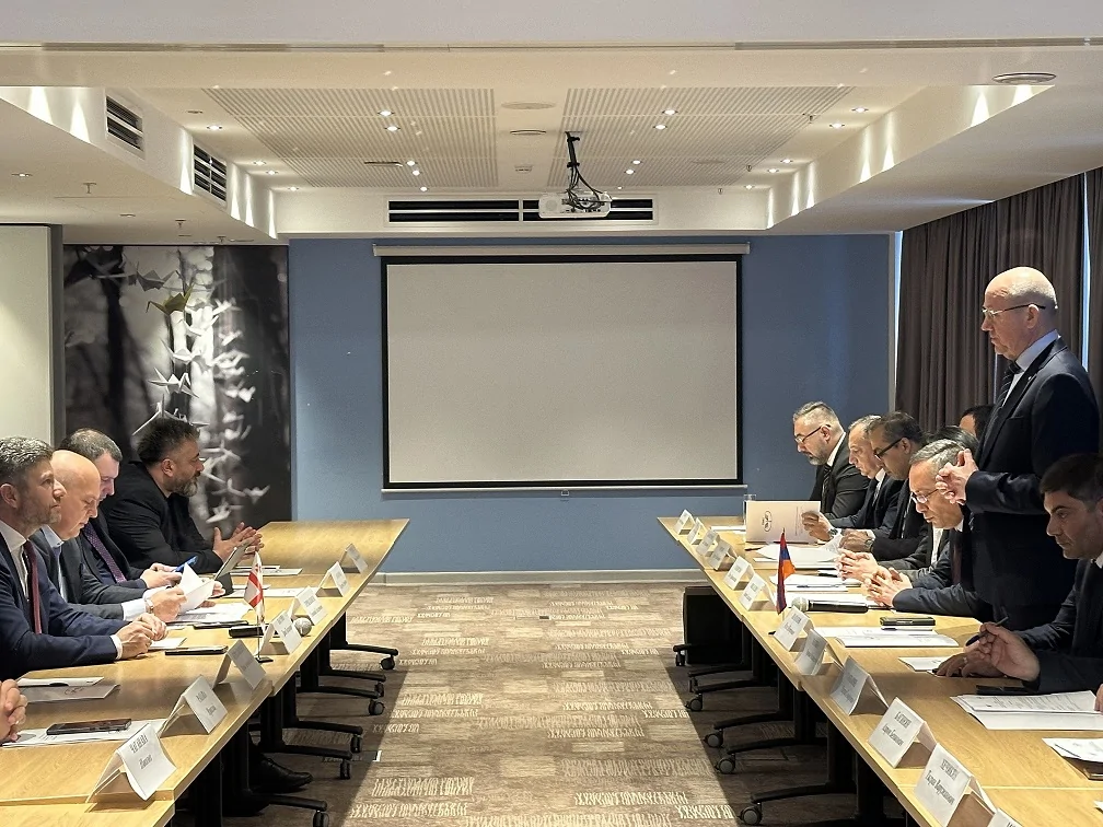 Ուղևորափոխադրումների զարգացման ծրագրերն են քննարկել Վրաստանի և Հայաստանի երկաթուղայինները
