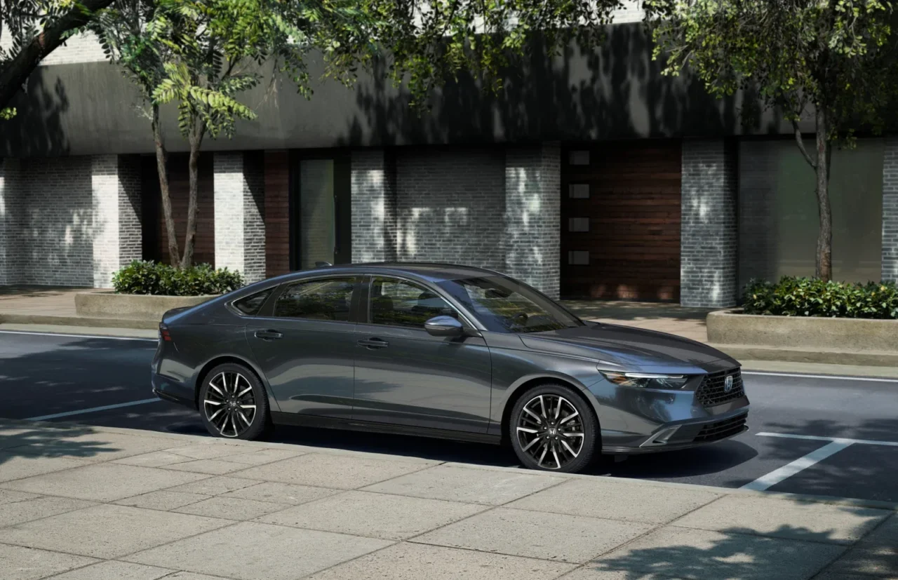 Honda-ն Accord սեդանի լայնածավալ թարմացում է պատրաստում