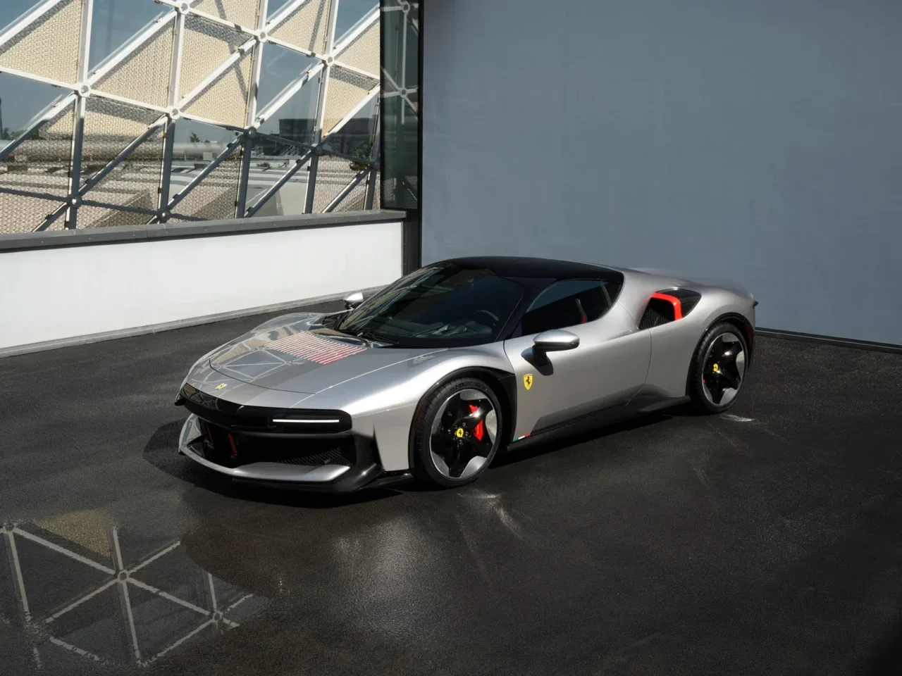 Ferrari-ն ներկայացրել է իր տեսակի մեջ եզակի սուպերմեքենա