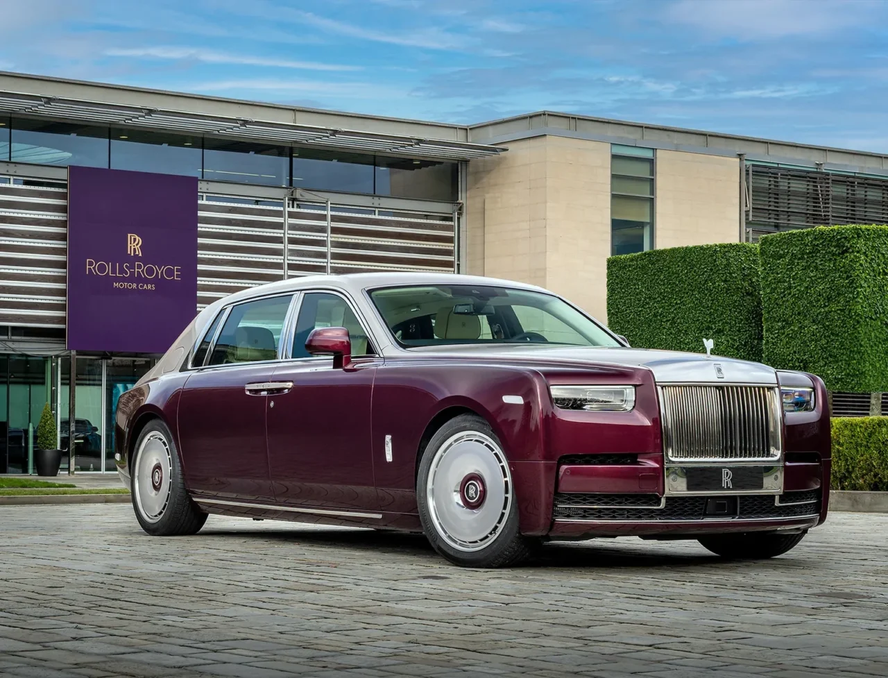 Rolls-Royce-ը ներկայացրել է իր տեսակի մեջ միակ Phantom-ը