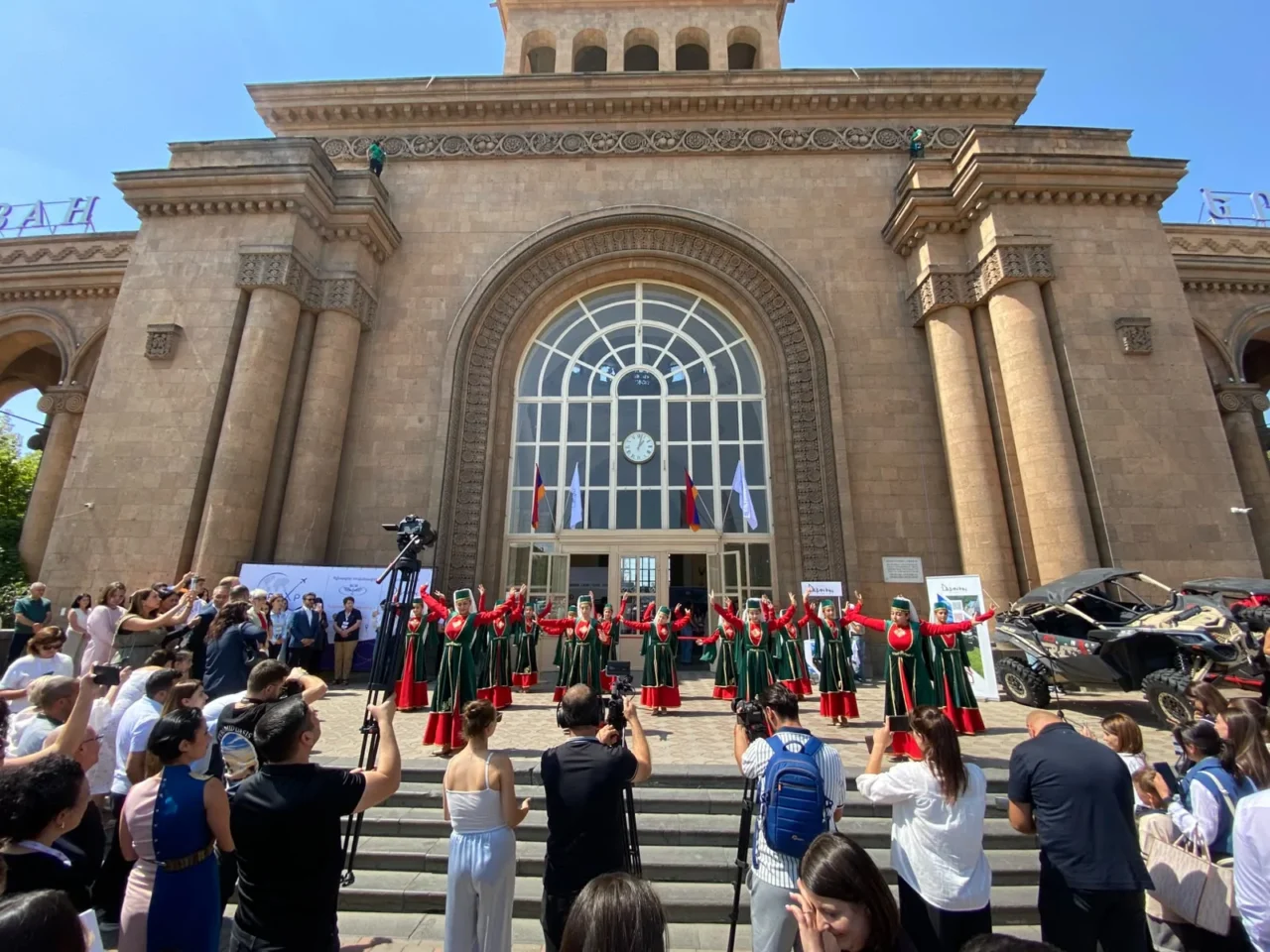 «Երևան» երկաթուղային կայարանում բացվել է Tour EXPO 2026 ցուցահանդեսը