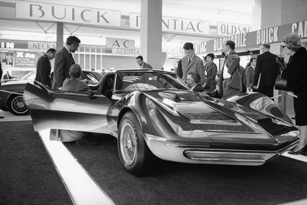 Փարիզում ներկայացվել է Chevrolet Corvette-ի նախատիպը