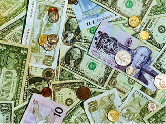 Г.Мантега: Мировая экономика находится в стадии международной "войны валют"