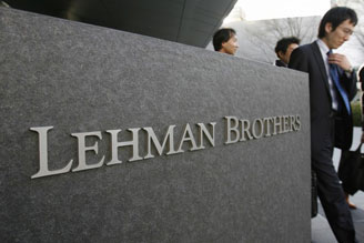 Юристы и бухгалтеры заработали на обанкротившемся Lehman Brothers уже $2 млрд