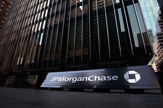 Прибыль JPMorgan в 2010г. подскочила до рекордных $17,4 млрд