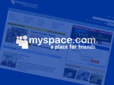 MySpace увольняет около половины сотрудников