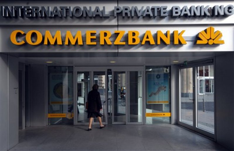 Commerzbank завершил год с прибылью