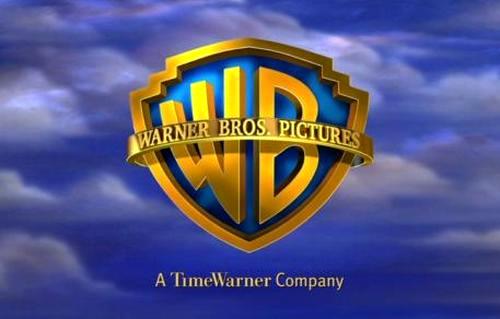 Warner Bros. начала показывать фильмы на Facebook