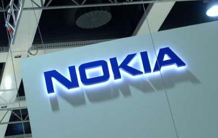 Nokia впервые за 14 лет теряет свои позиции