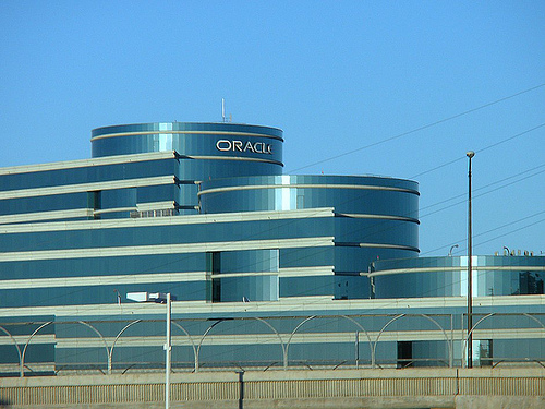 Чистая прибыль Oracle по итогам финансового года увеличилась на 39%