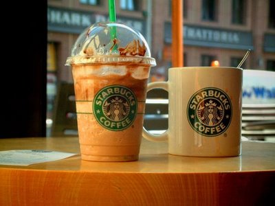 Рост чистой прибыли Starbucks составил 33%