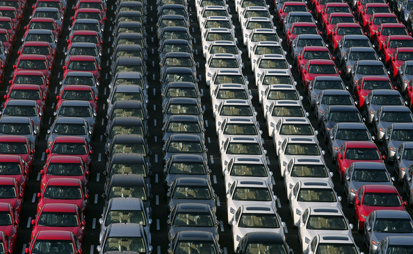 Производство авто в Японии за полугодие сократилось на 30%