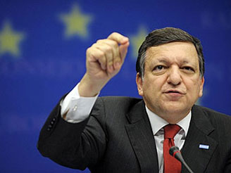 Баррозу: долговой кризис в еврозоне есть кризис доверия к власти