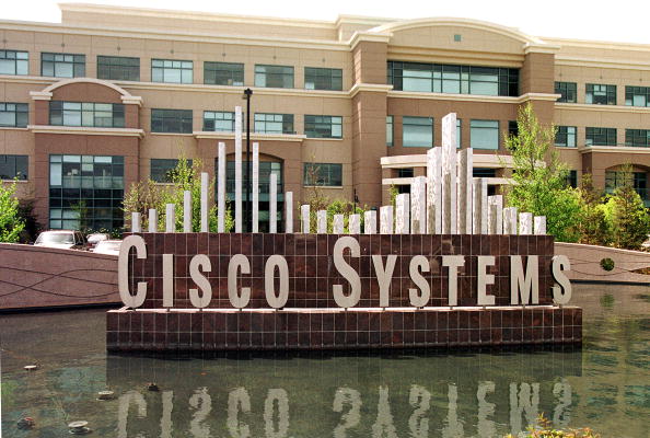 Чистая прибыль Cisco Systems выросла за 6 месяцев на 14,7%
