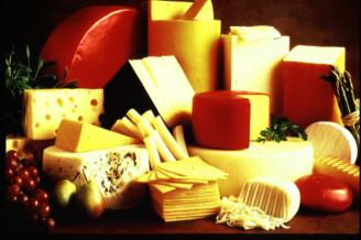 Роспотребнадзор: ряду украинских сыров нет места на прилавках