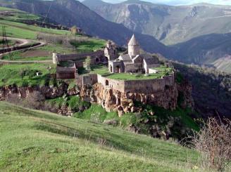 Армению за 2011г. посетило 757.9 тыс. туристов