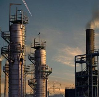 Объемы добычи нефти Ираном упали до 10-летнего минимума