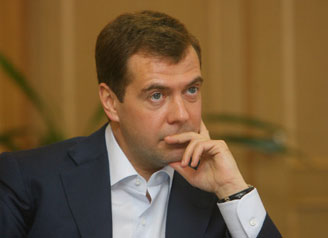 Дмитрий Медведев поздравил Тиграна Саркисяна