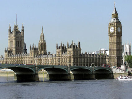 Лондон может лишиться статуса финансовой столицы