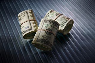 Объем денежных переводов между РФ и Азербайджаном составил 1 млрд. долл.