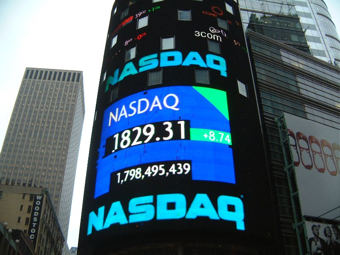 NASDAQ компенсирует технический сбой 62 миллионами долларов