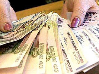 80% "бережливых" россиян предпочитают хранить деньги в рублях