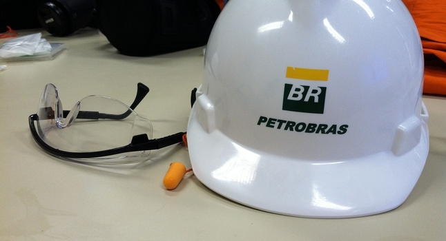 Китай покупает перуанскую "дочку" Petrobras