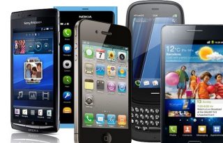 Смартфоны могут почти полностью вытеснить с рынка мобильные телефоны