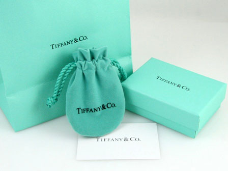 Китай помог удвоить прибыли Tiffany