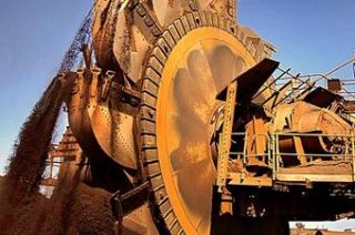 В 2013 году Rio Tinto побила рекорд по добыче и отгрузке железной руды