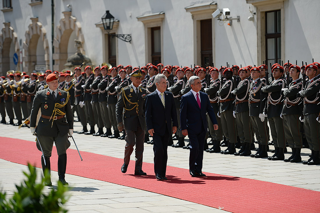 Стартовал официальный визит Президента Сержа Саргсяна в Австрийскую Республику