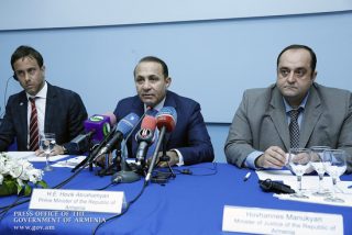 При участии Овика Абраамяна стартовала Программа действий национальной стратегии защиты прав человека