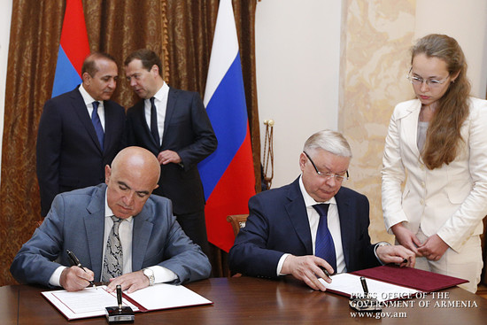 В Сочи подписано Соглашение о порядке пребывания граждан РА на территории РФ и граждан РФ на территории РА