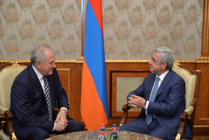 Президент Армении принял руководителя Федеральной таможенной службы РФ