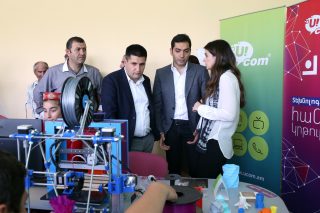 Благодаря сотрудничеству между компаниями Ucom и Teach for Armenia в школе Багарана будет действовать инженерная лаборатория «Армат»