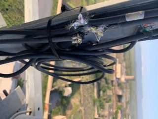 Неизвестные вывели из строя мобильную станцию Ucom в Армавире