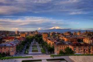 Граждане ЕАЭС в Армении освобождены от необходимости получения разрешения на работу и вида на жительство